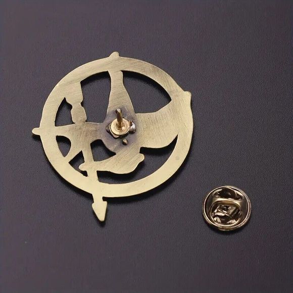 The Hunger Games Mockingjay Symbol Emblem Lapel Pin Brooch Charm Costume Jewelry - Picture 3 of 6